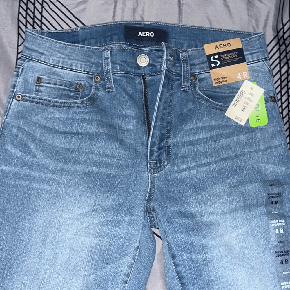 Medium wash Aeropostale jeans